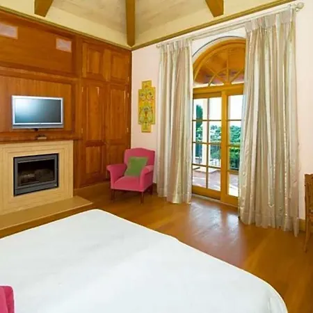 Sleeps 10 Pool Air Con Wifi فالي دو لوبو