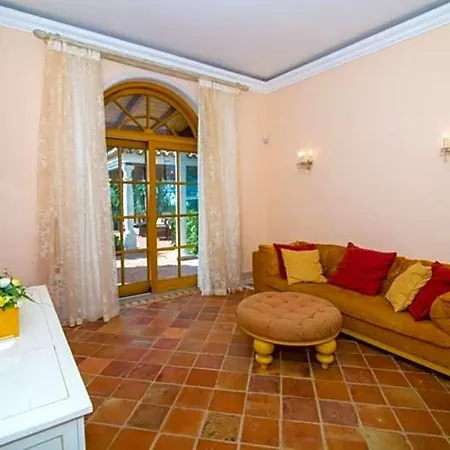 Sleeps 10 Pool Air Con Wifi فالي دو لوبو