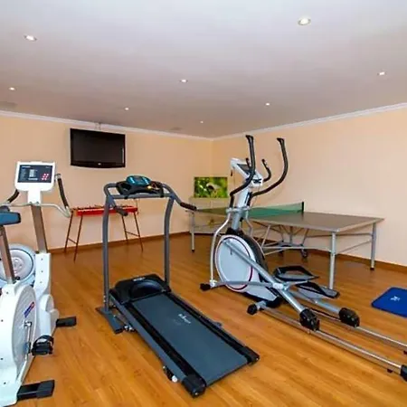 Sleeps 10 Pool Air Con Wifi فيلة فالي دو لوبو