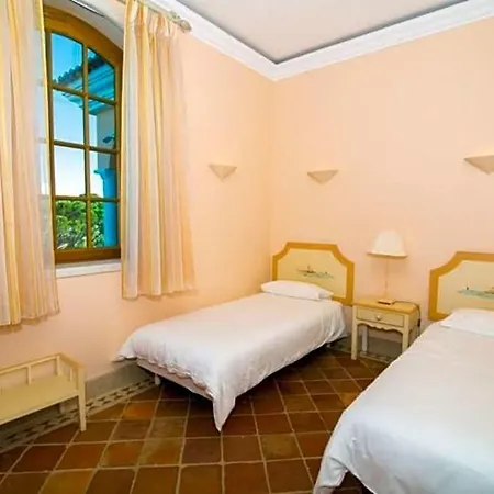 Sleeps 10 Pool Air Con Wifi فالي دو لوبو